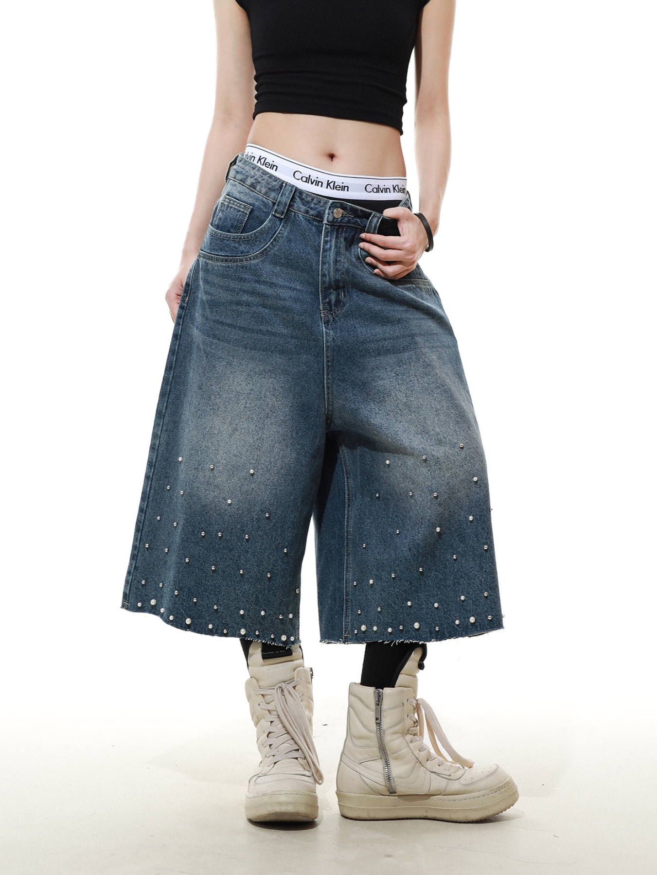 QS440B denim shorts