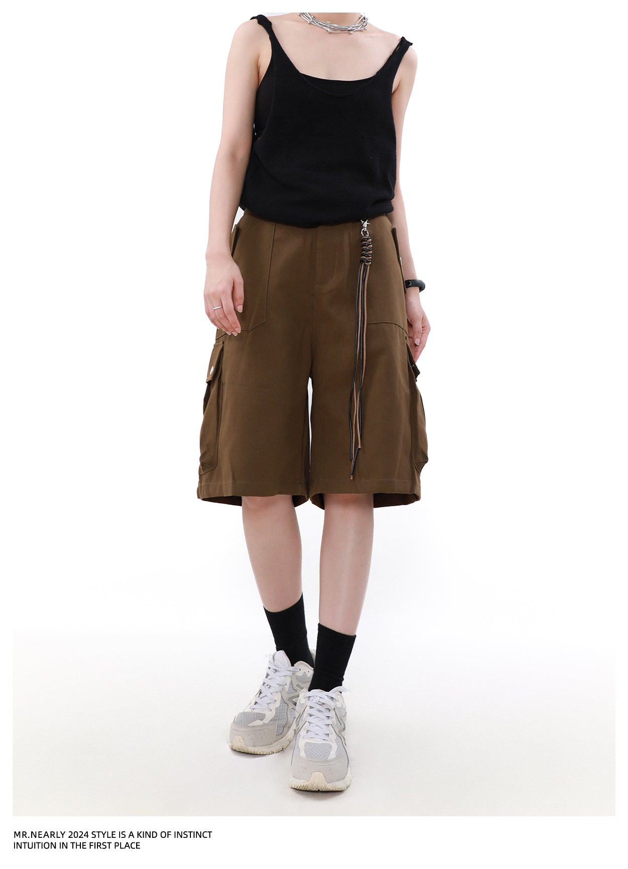 QS685A multi pocket short pants