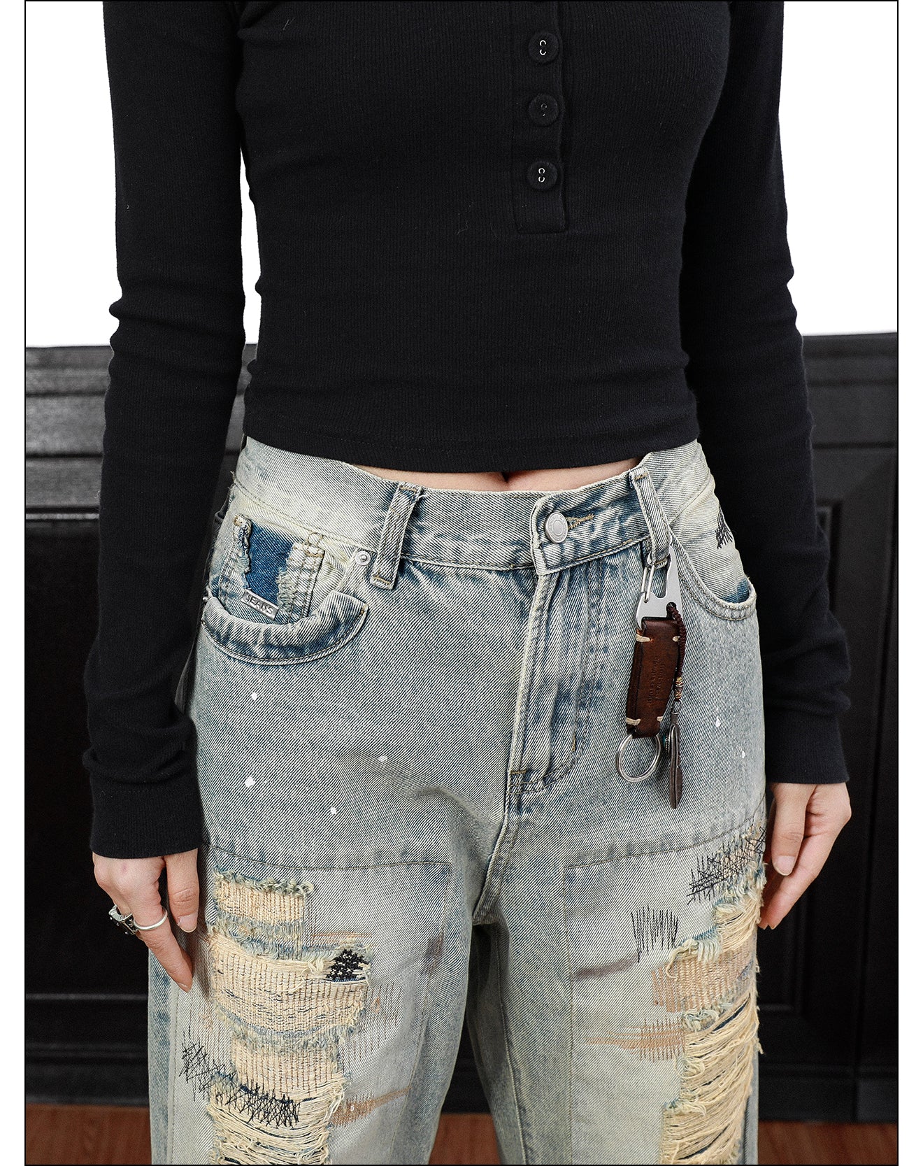 QS289B damage denim