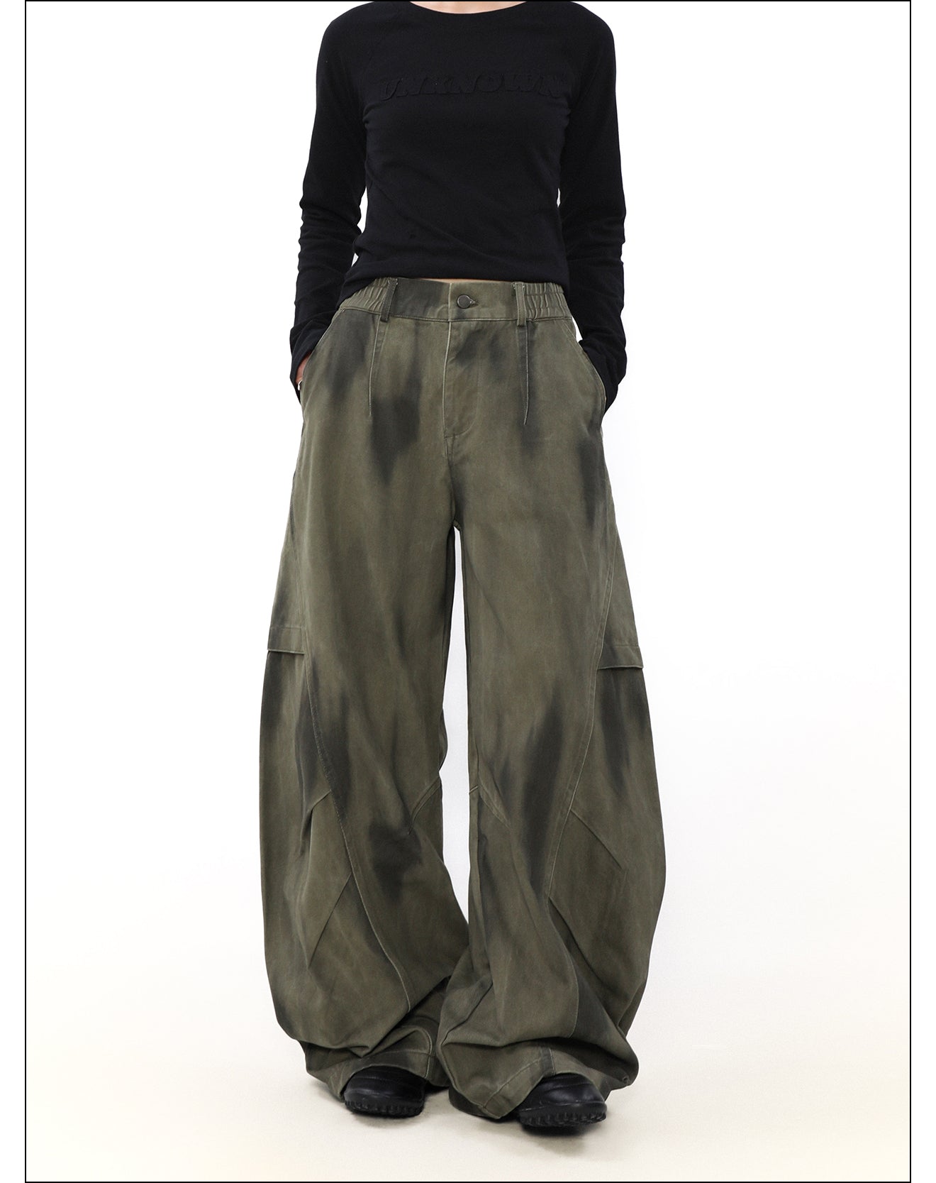 QS947A dirty pants