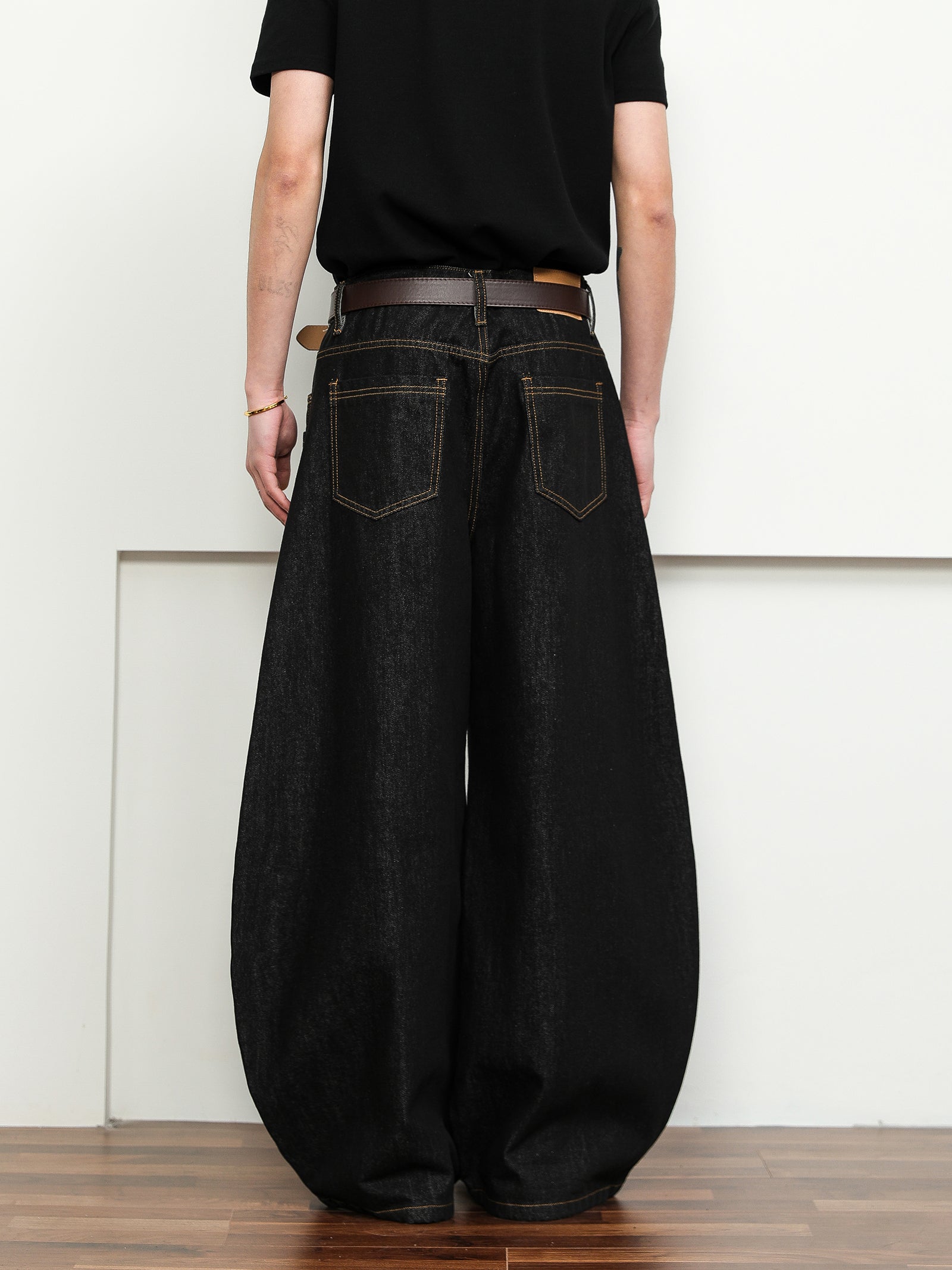 QS402B wide denim