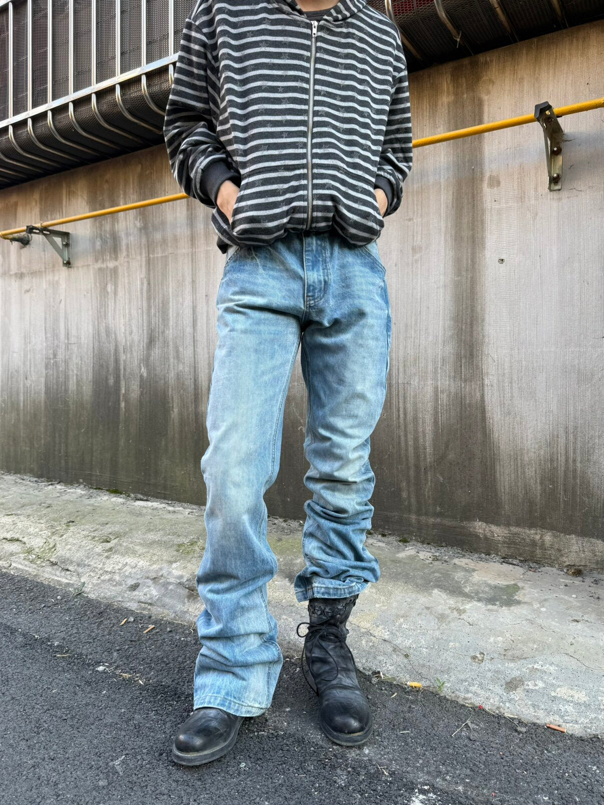 QS921B flare denim