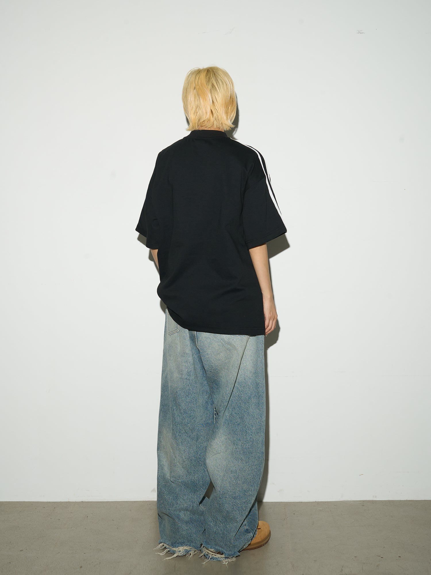 QS449B uniform tee