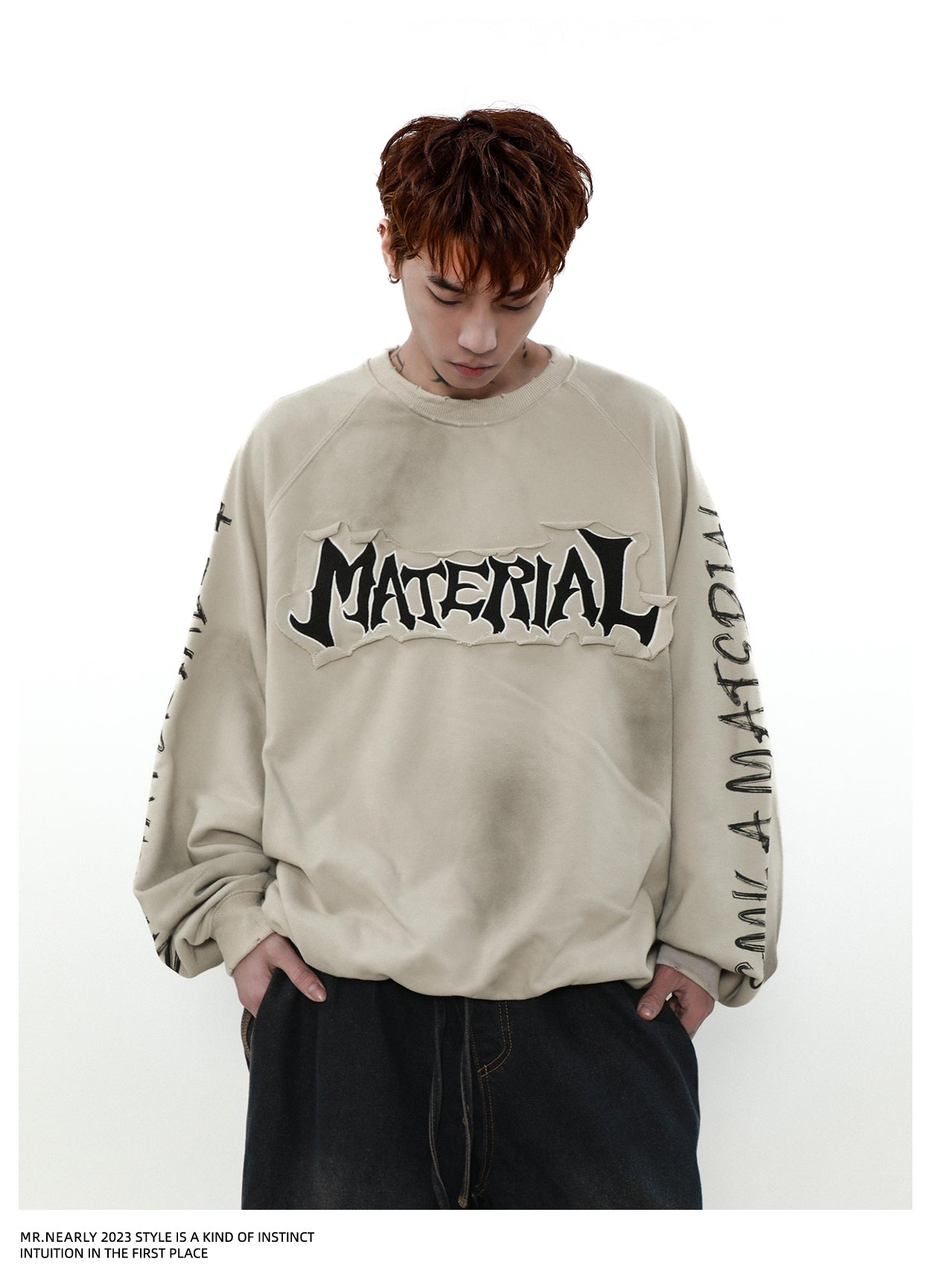 QS372A dirty sweater