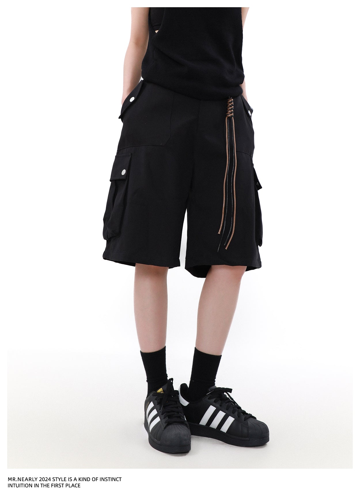 QS685A multi pocket short pants