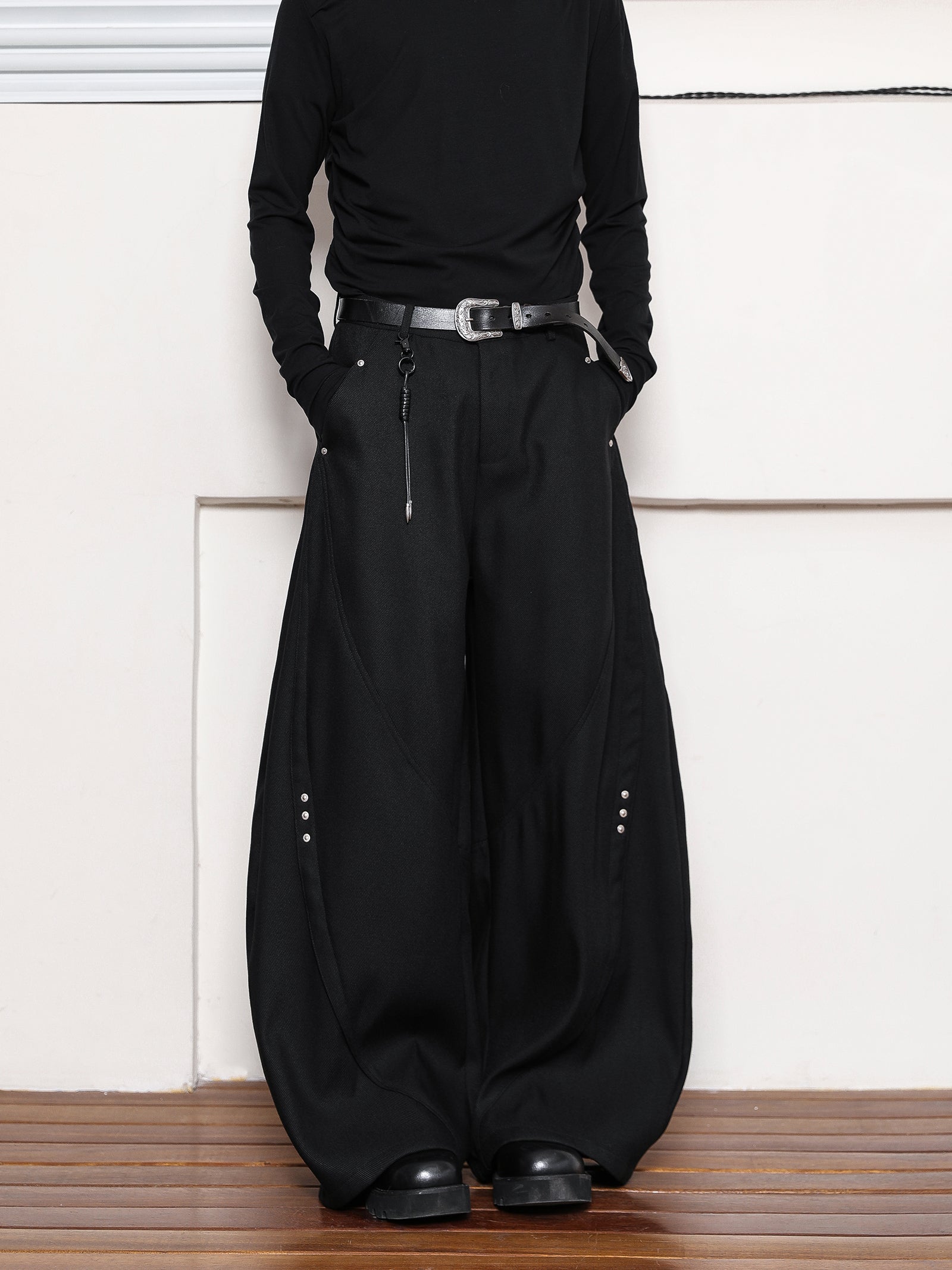 QS111B wide design pants