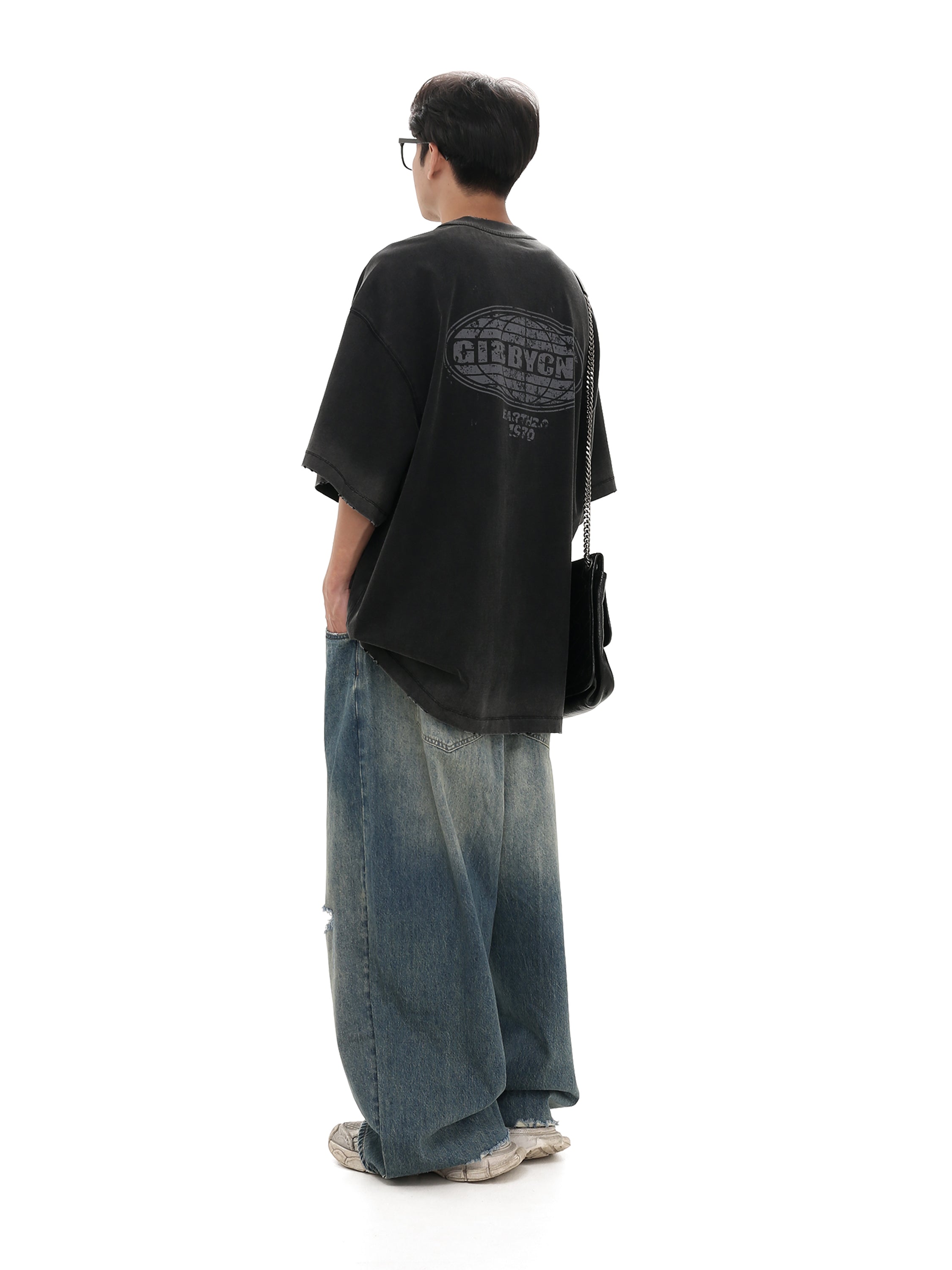 QS704A damage denim