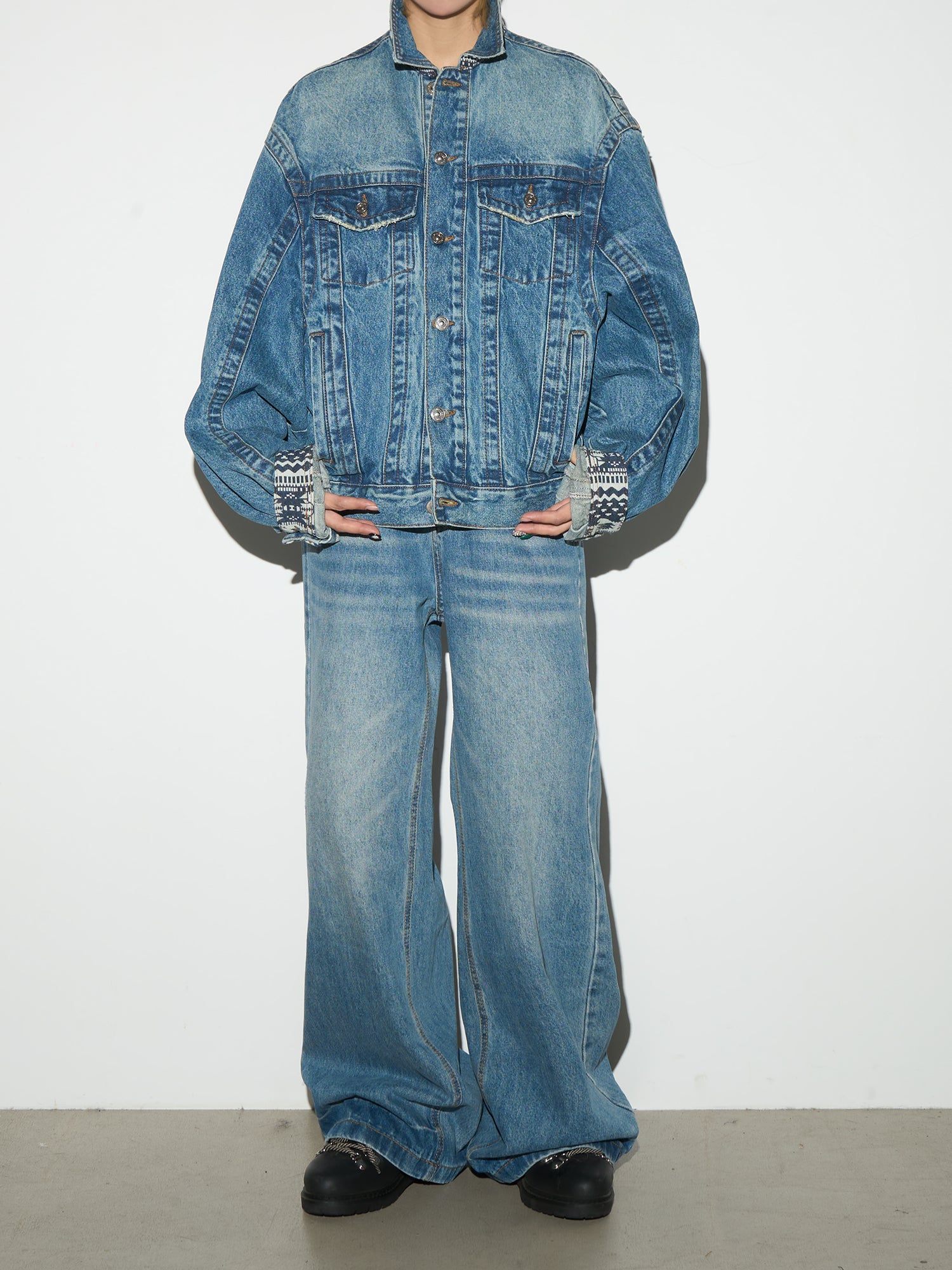 QS282B wash denim