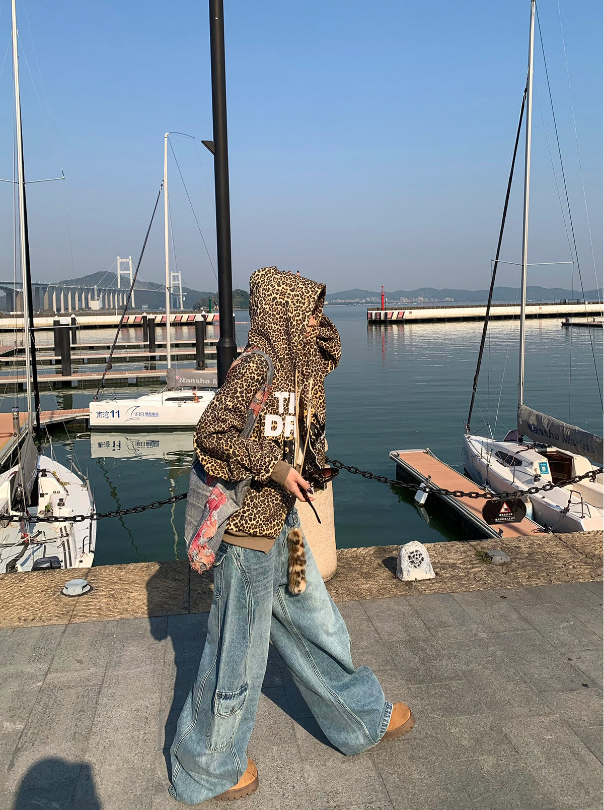 QS910B zip hoodie