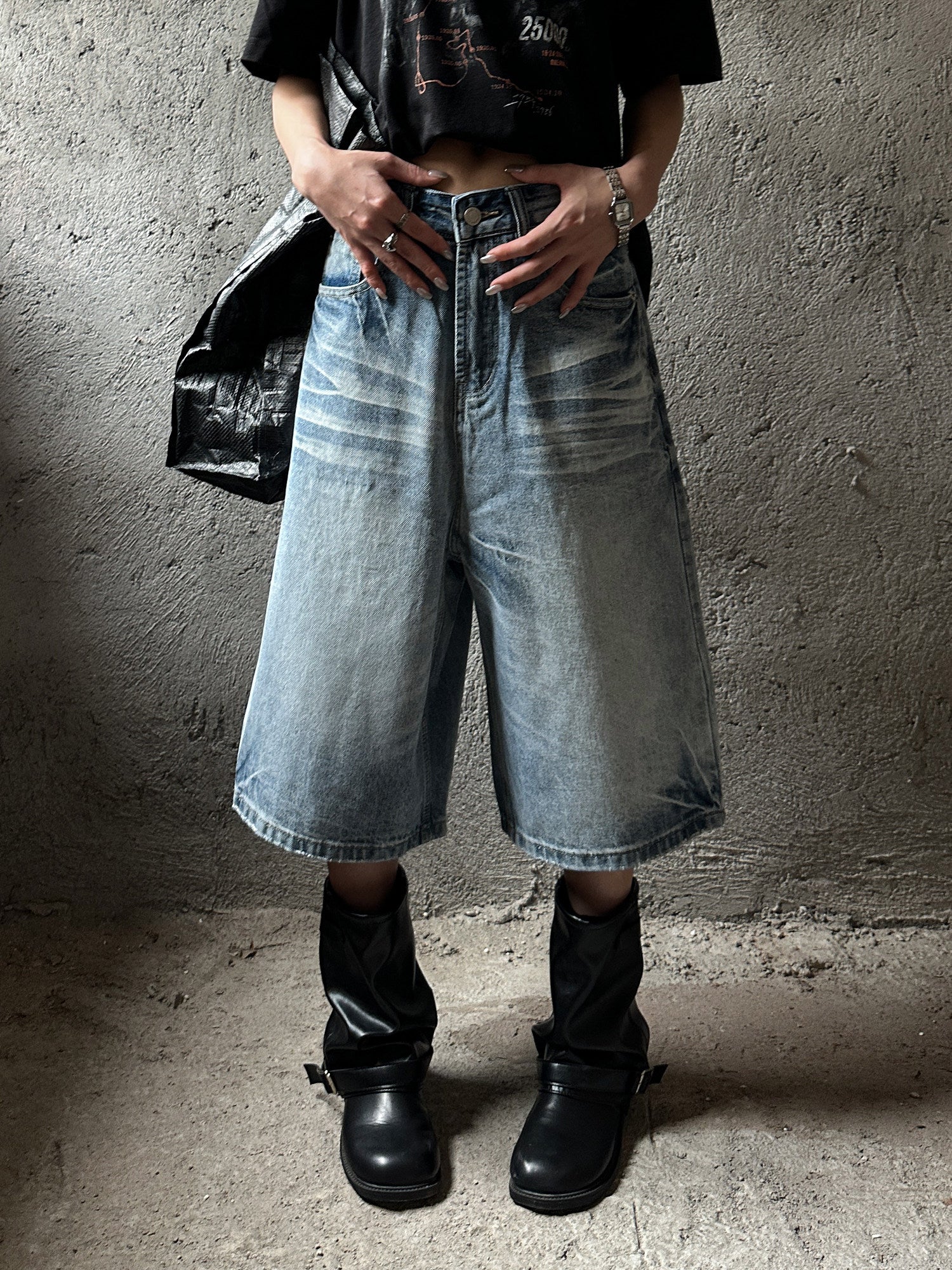 QS819B denim shorts