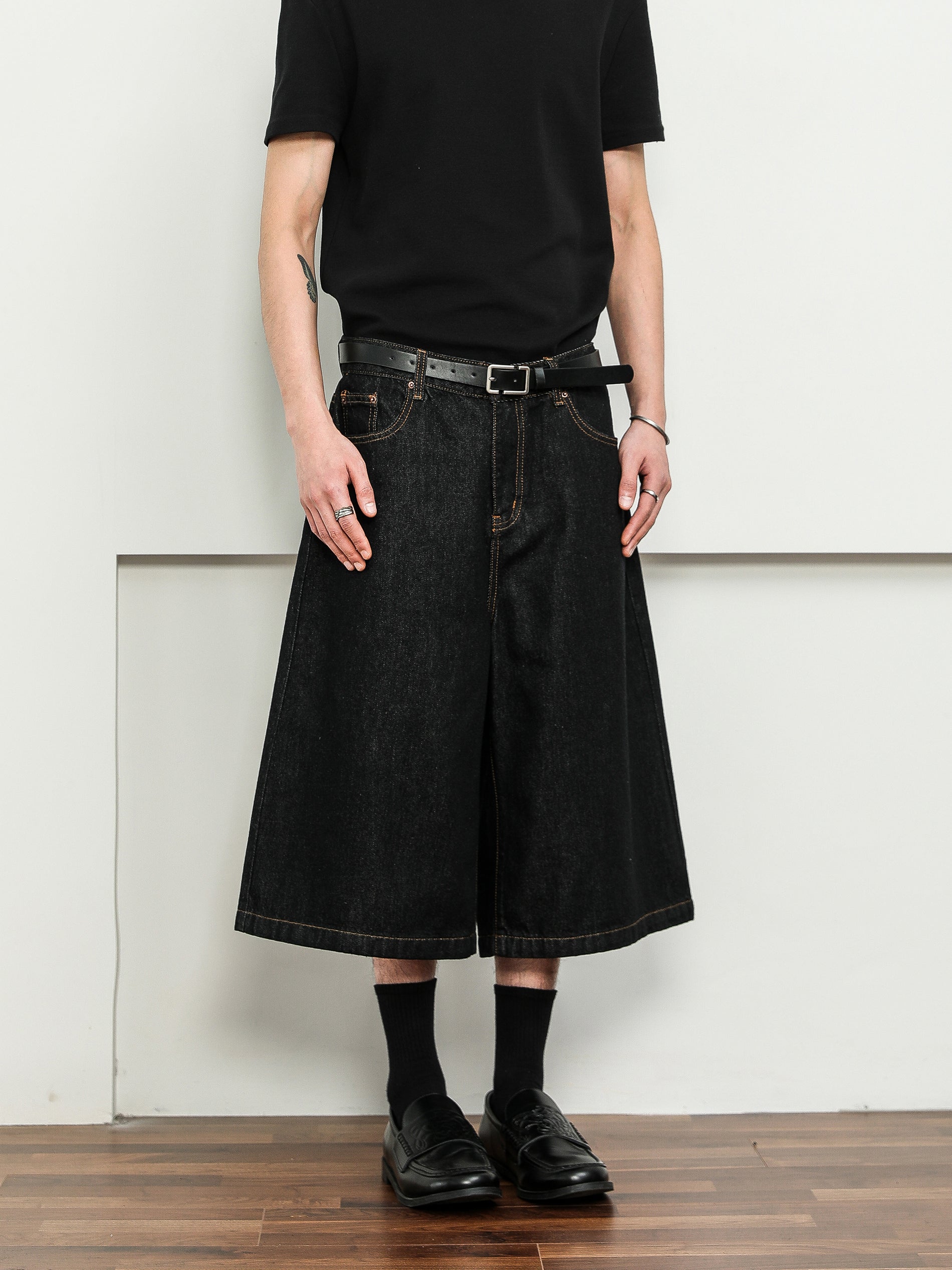 QS420B denim shorts
