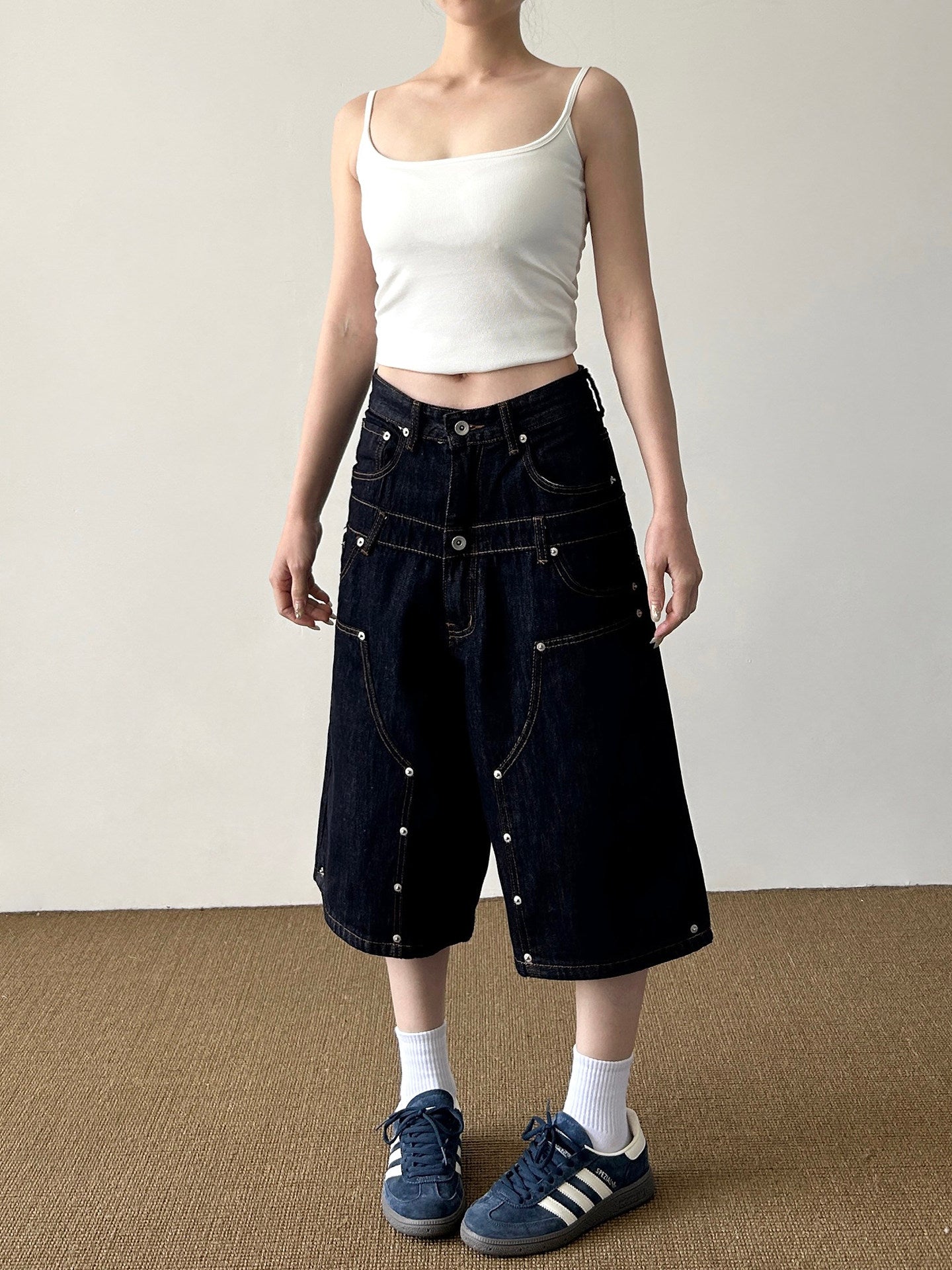 QS784B denim shorts