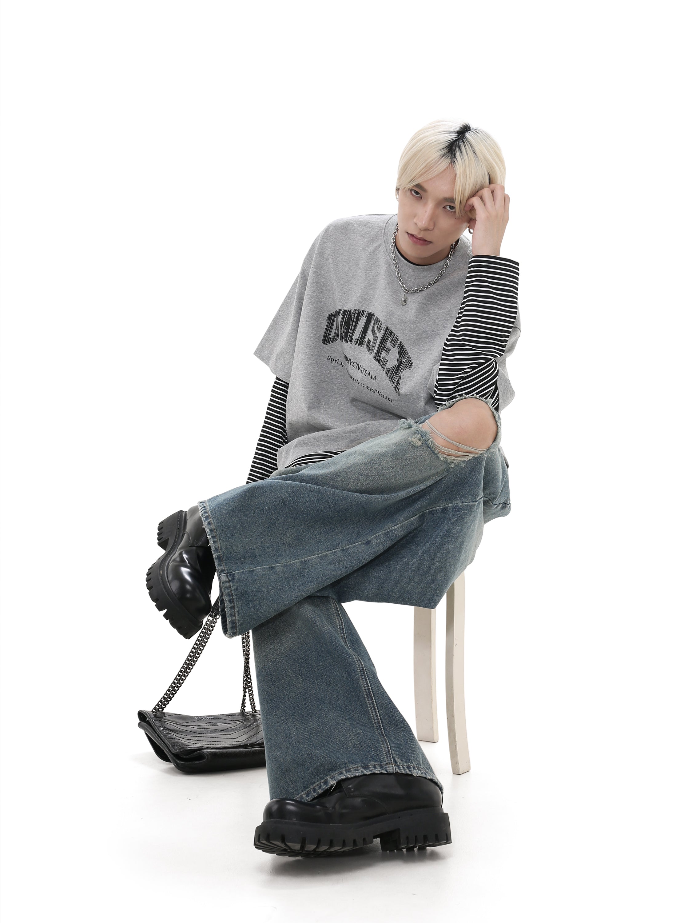 QS704A damage denim