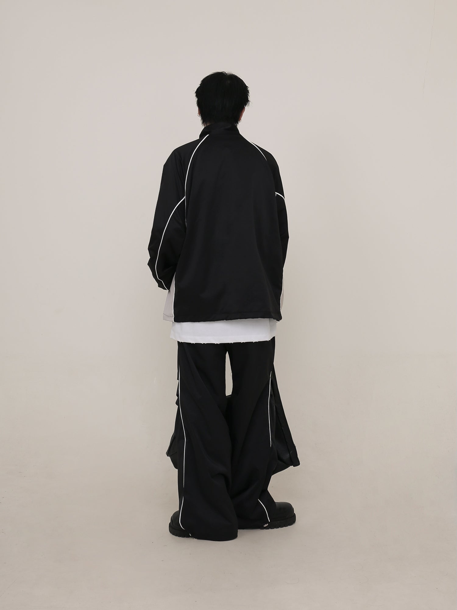QS489A track pants