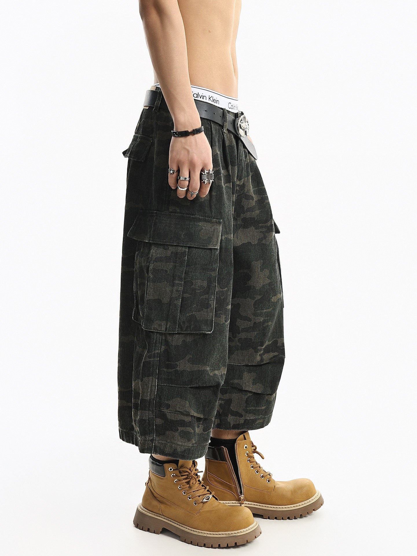 QS791B camouflage shorts
