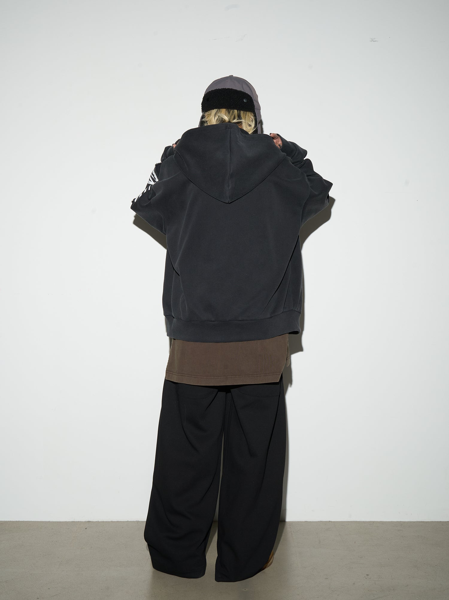 QS284B zip hoodie