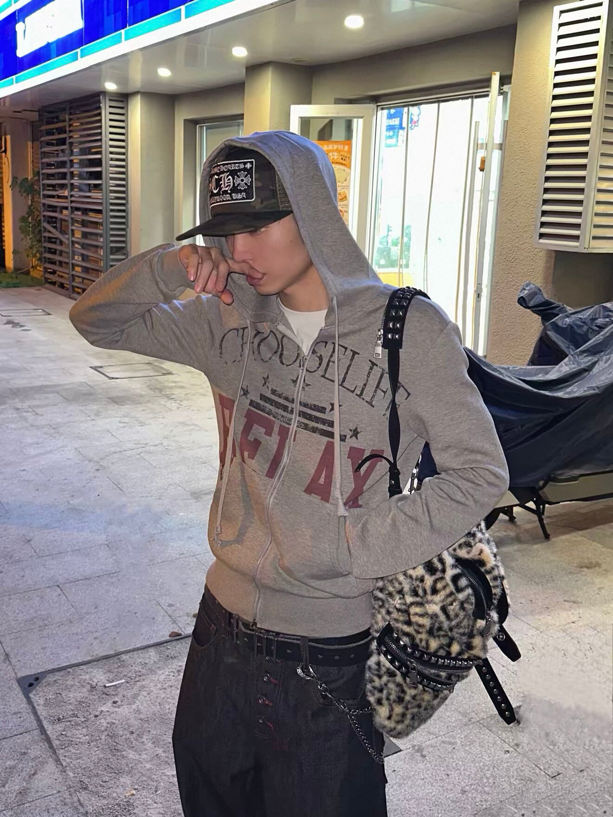 QS953B zip hoodie