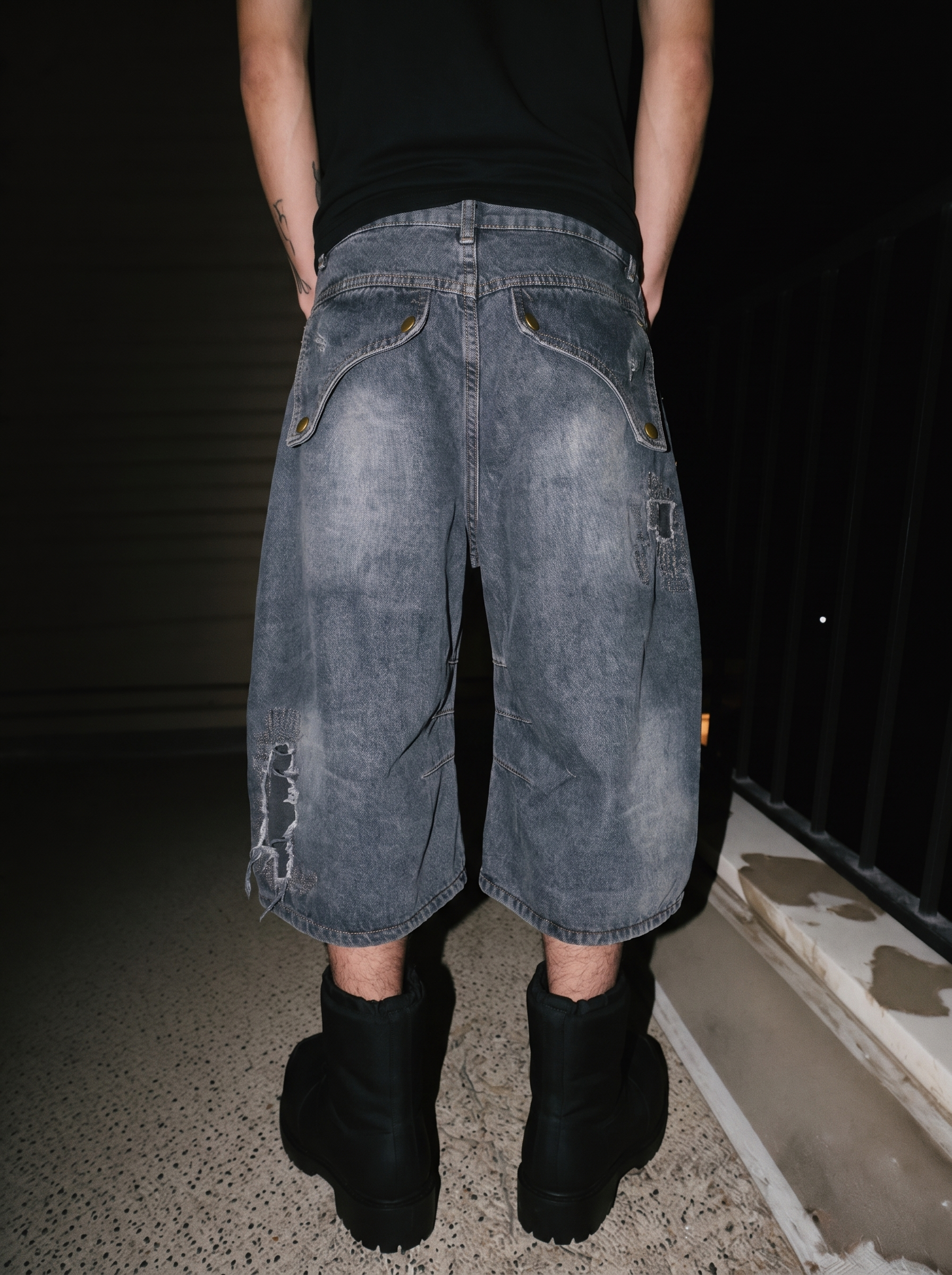 QS876B denim shorts
