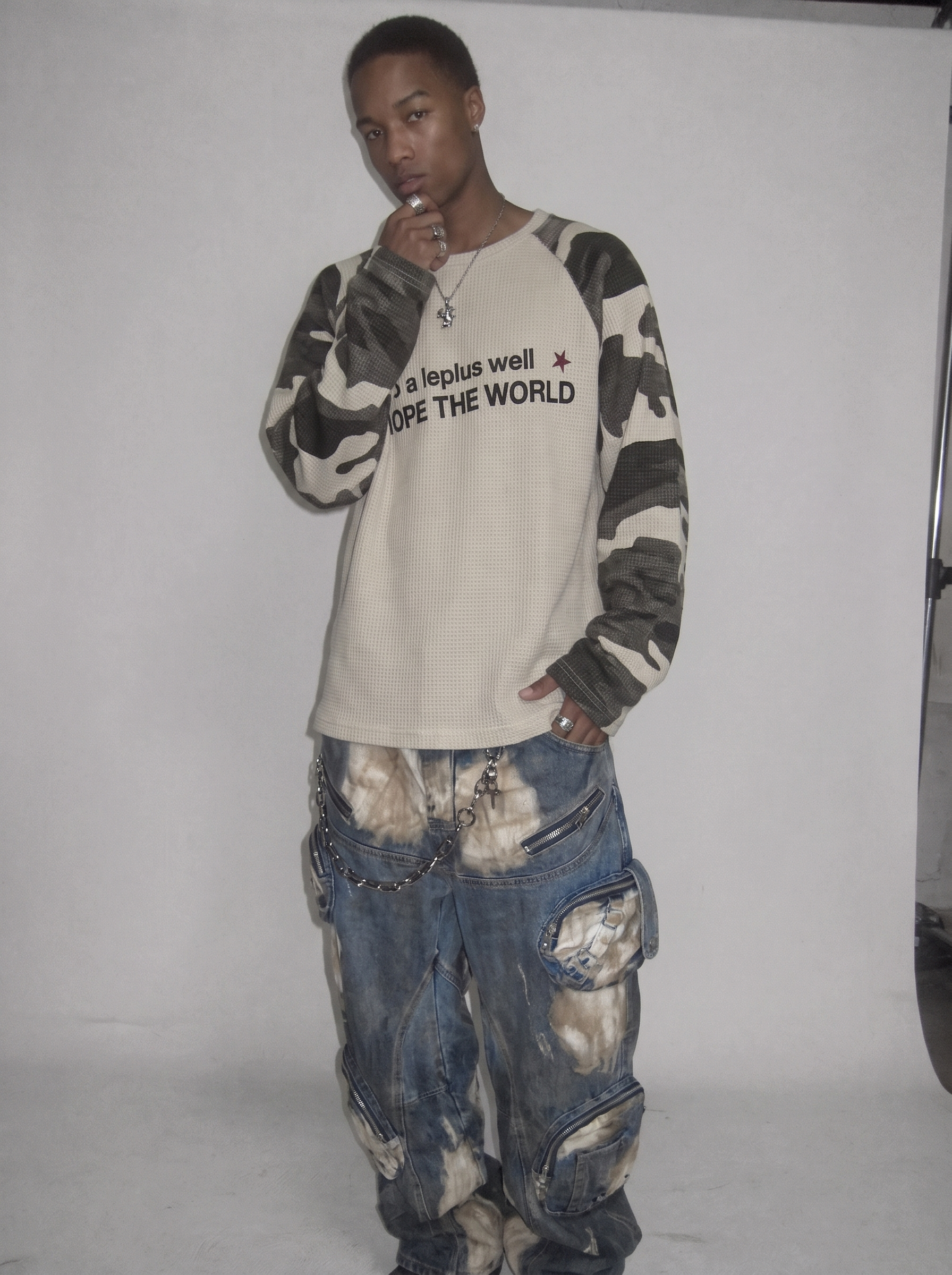 QS884B L/S tee