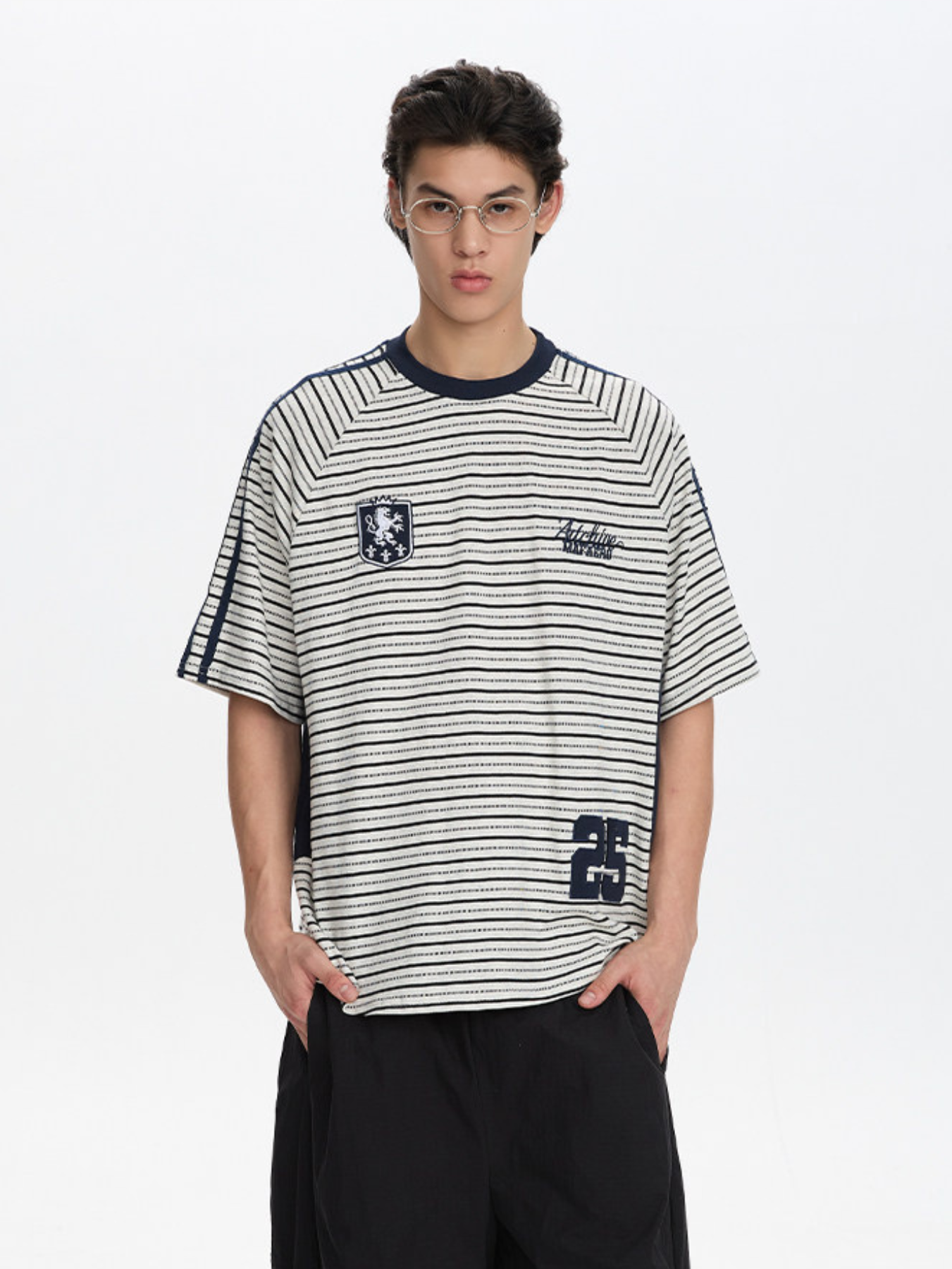 QS813B border tee