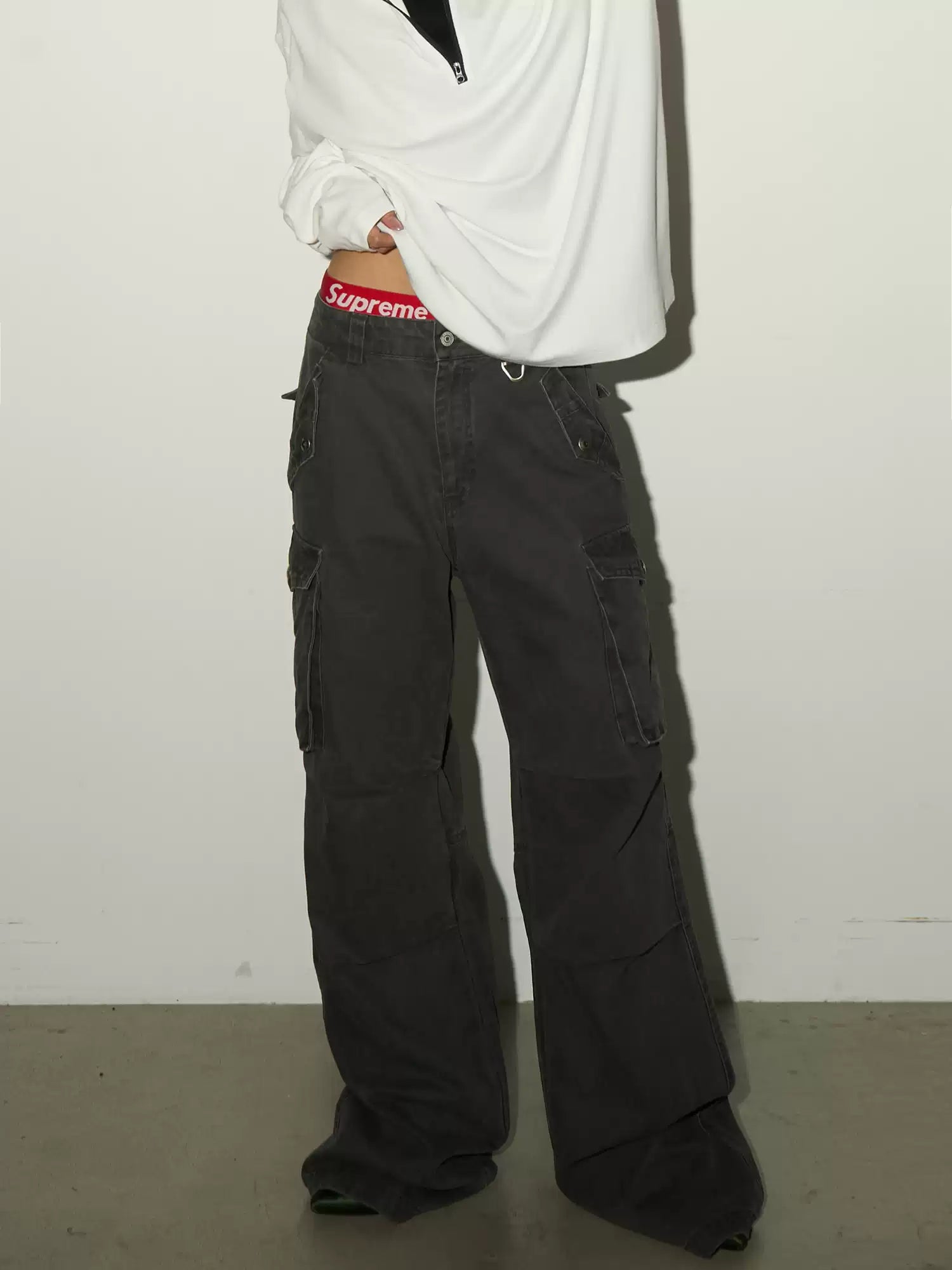 QS738B multi pocket pants