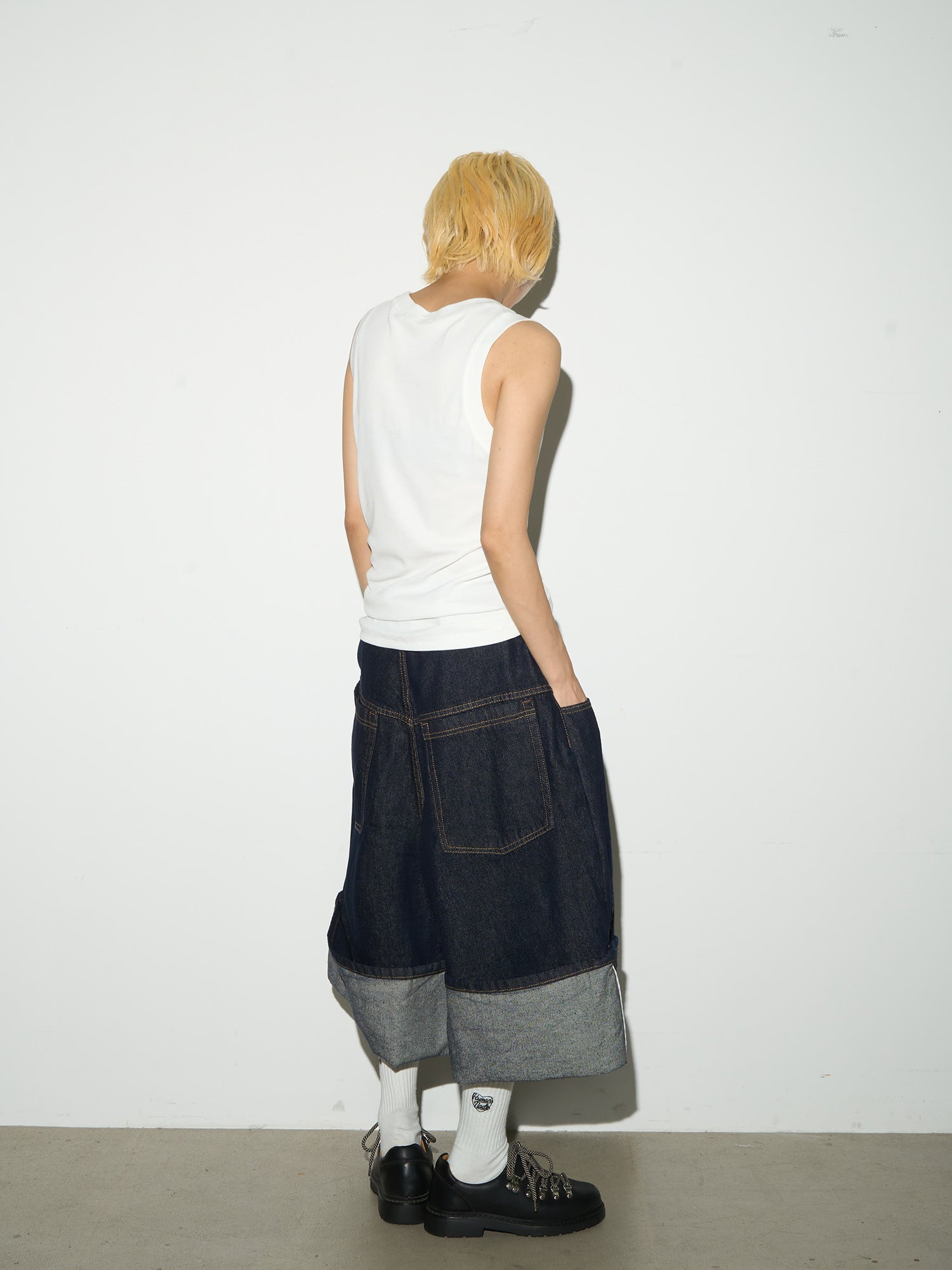 QS436B denim shorts