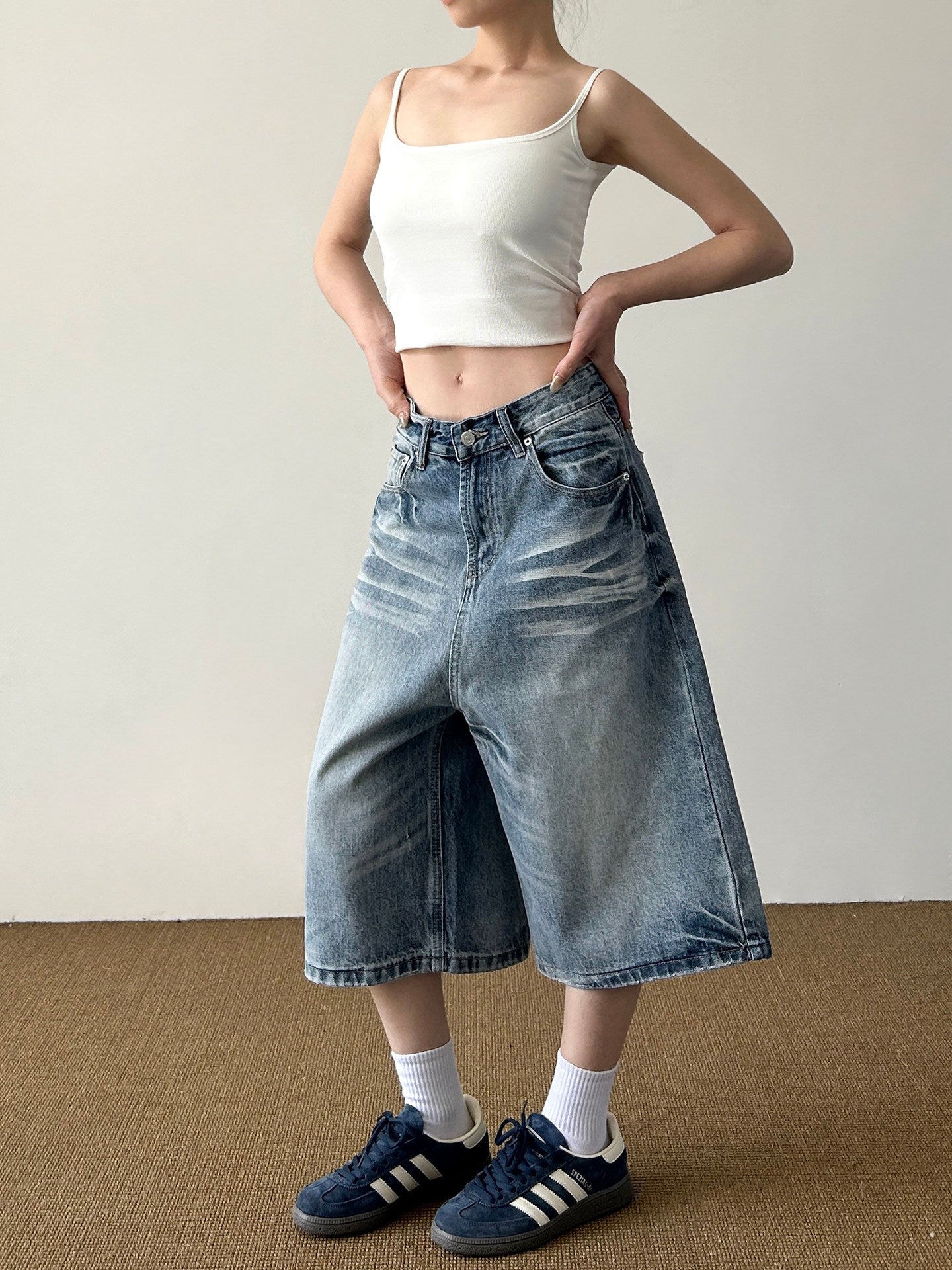 QS785B denim shorts