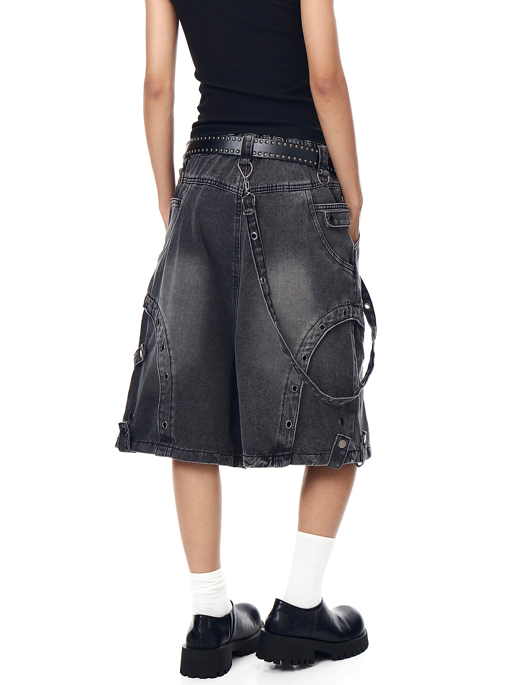QS557B denim shorts