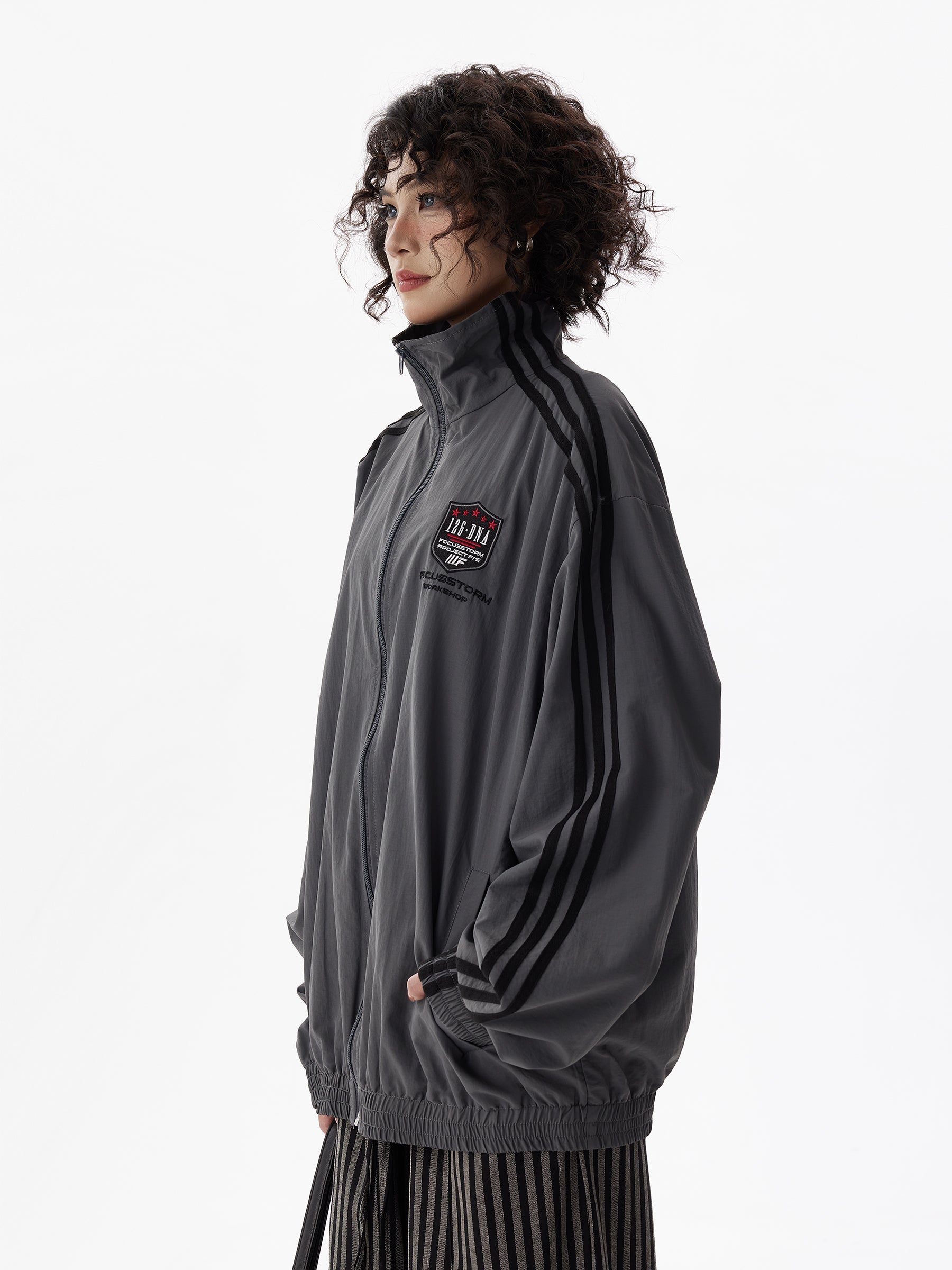 QS082B track jacket