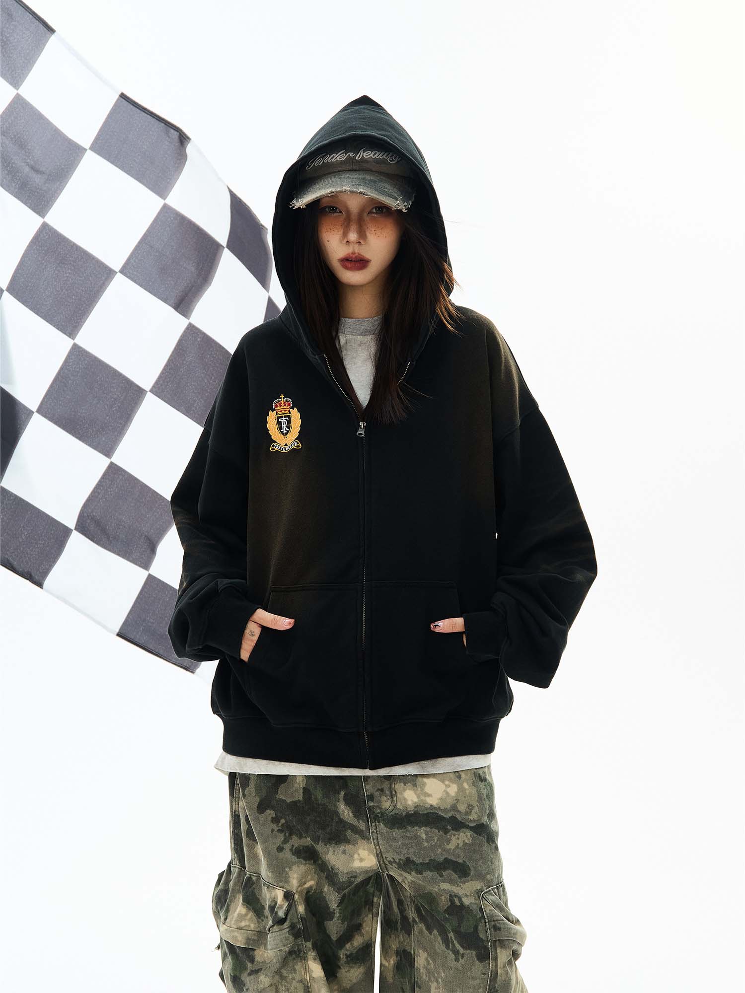 QS004B zip hoodie