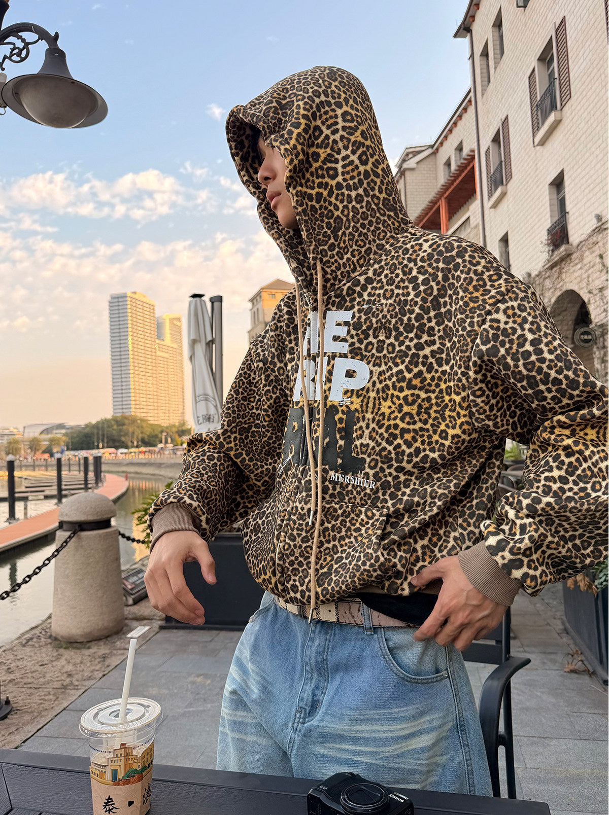 QS910B zip hoodie