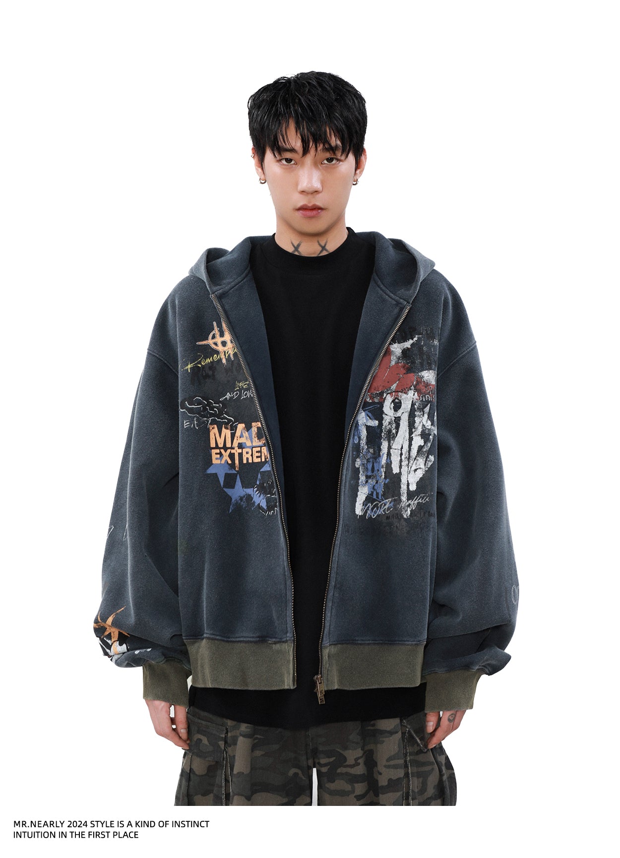 QS846A graffiti zip hoodie