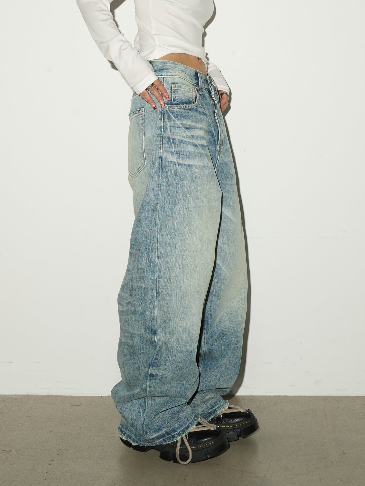 QS647B wash denim
