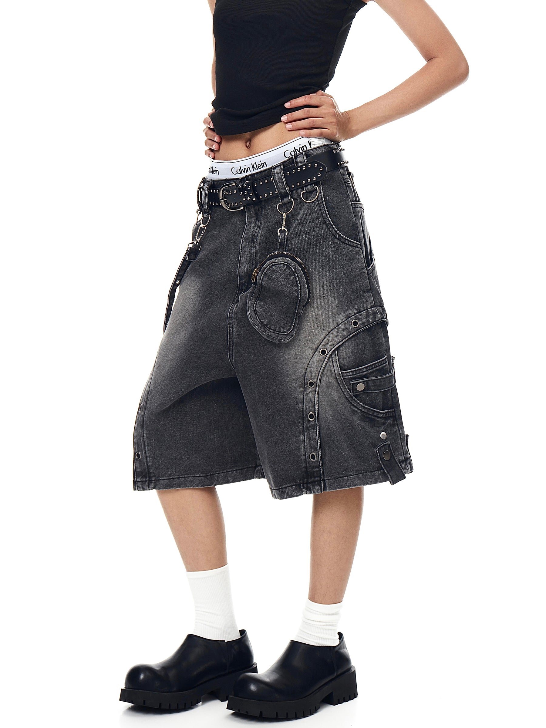 QS557B denim shorts