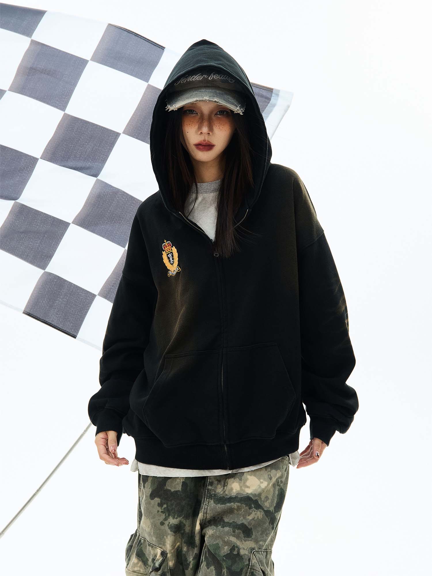 QS004B zip hoodie