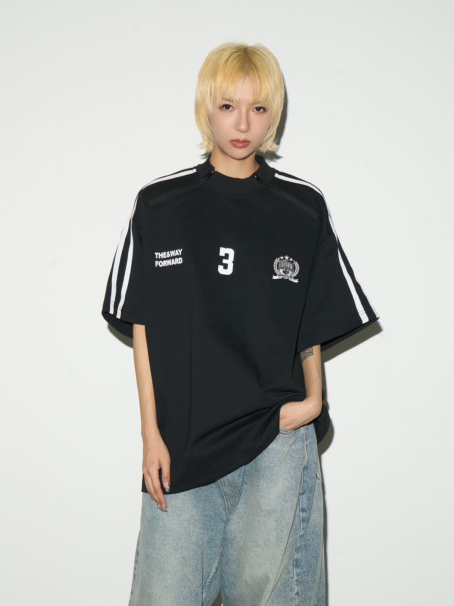 QS449B uniform tee