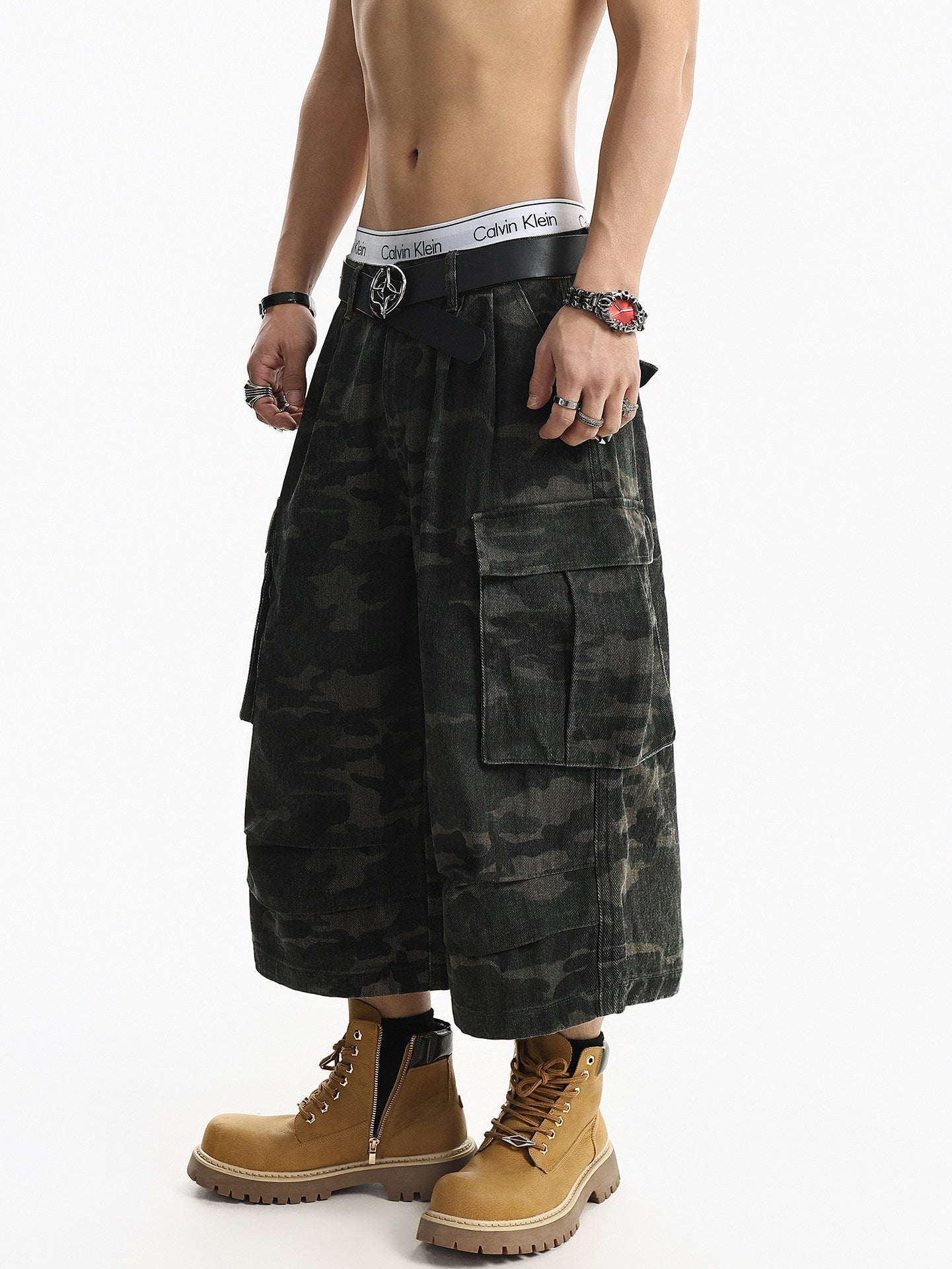 QS791B camouflage shorts
