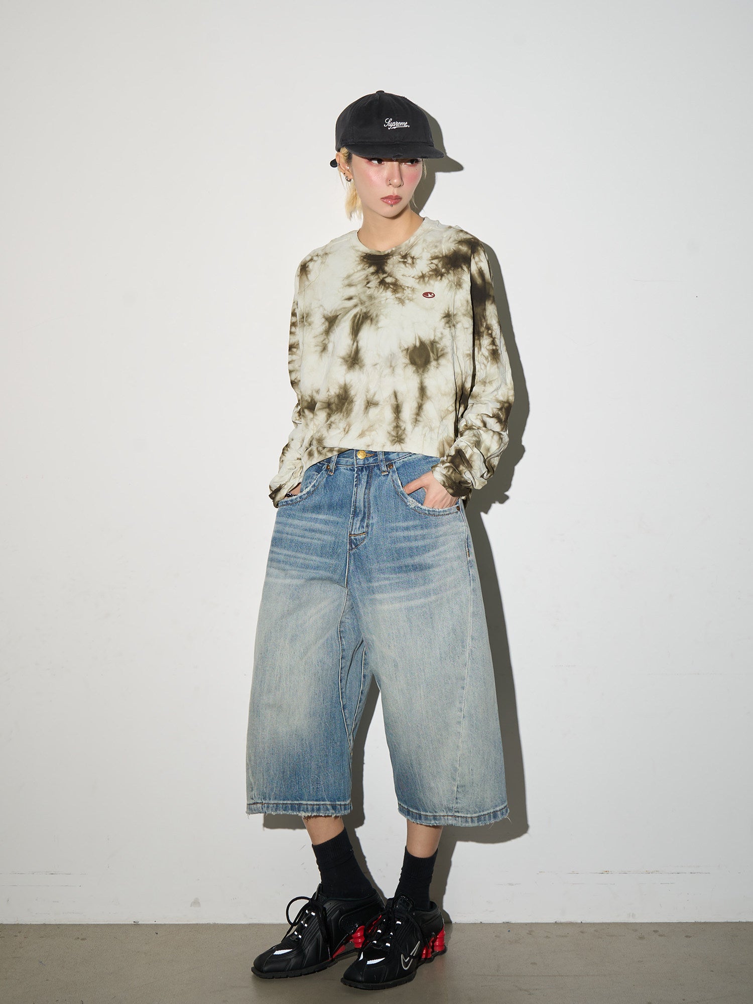 QS842B denim shorts