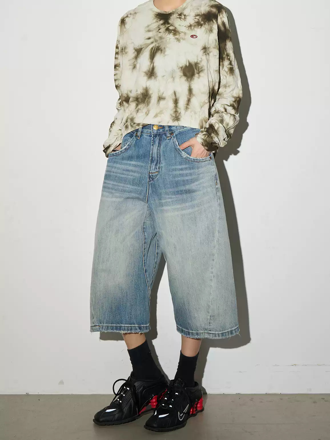 QS842B denim shorts