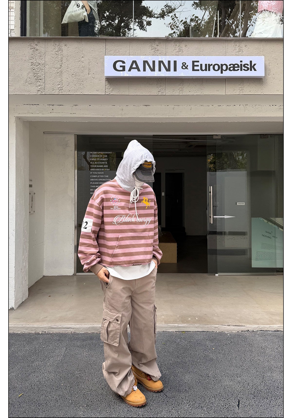 QS729B border hoodie