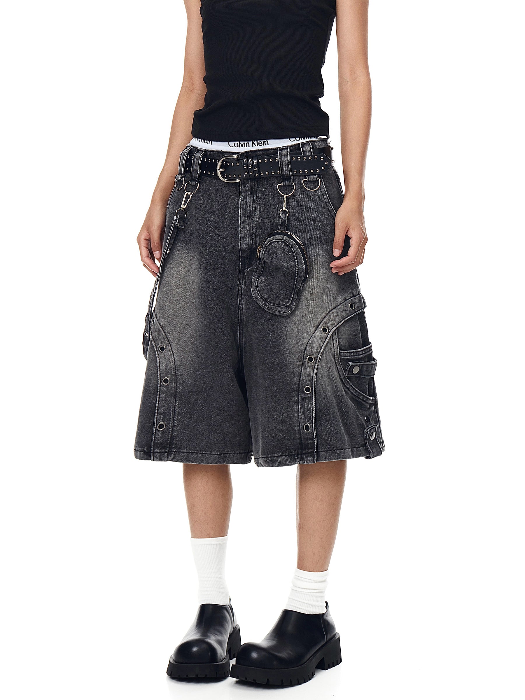 QS557B denim shorts