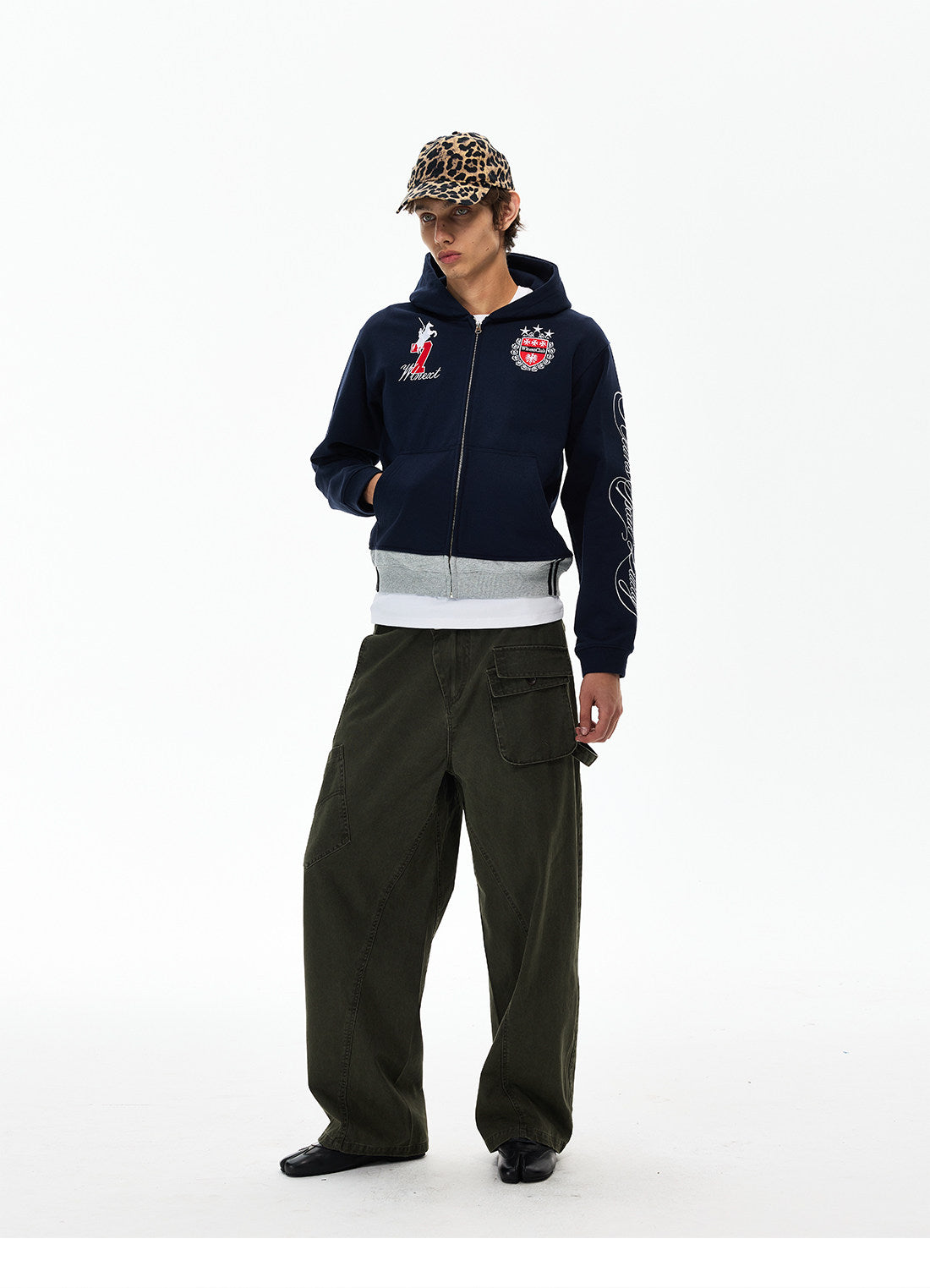 QS895B zip hoodie