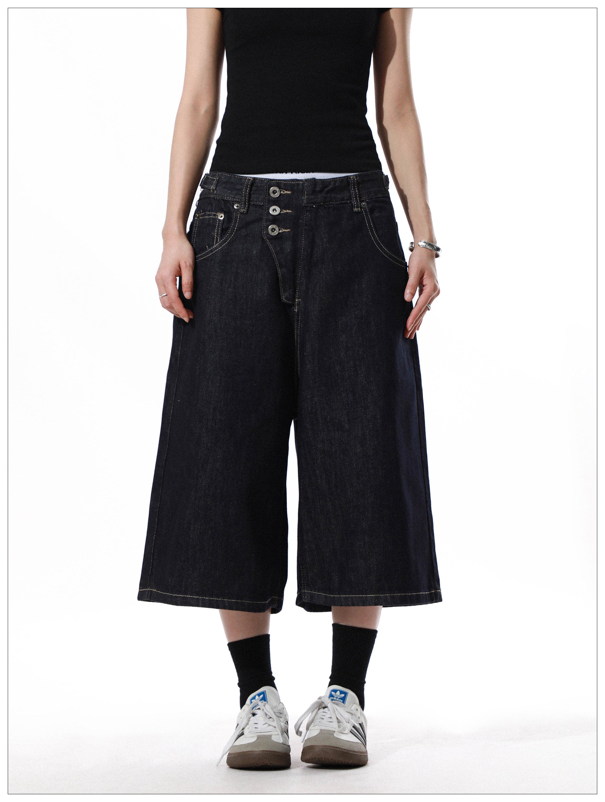 QS814B denim shorts