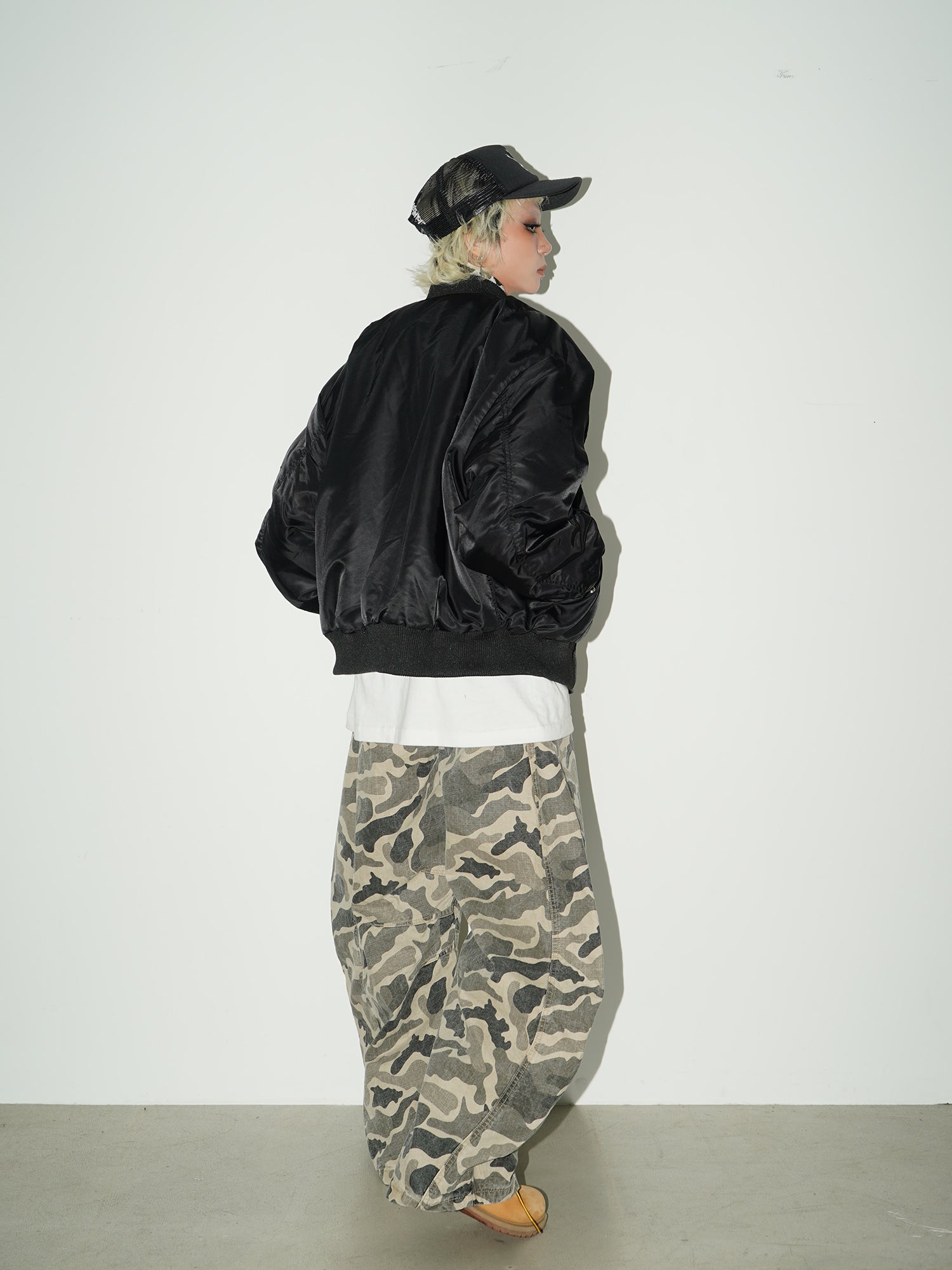 QS132B bomber jacket