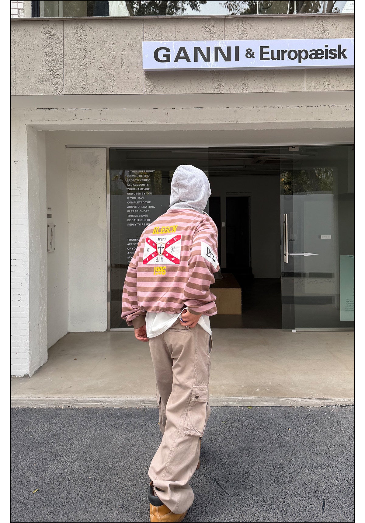 QS729B border hoodie