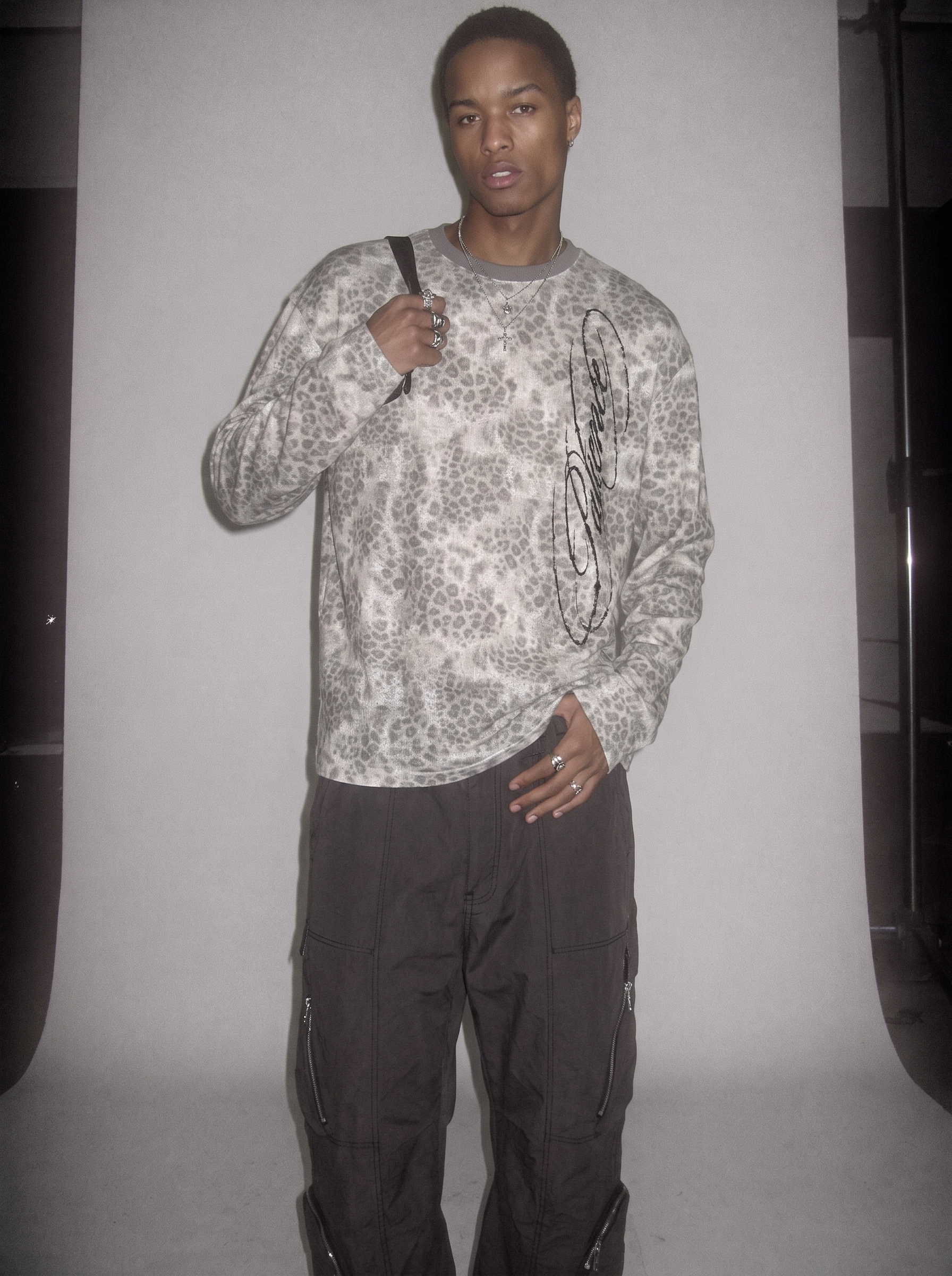 QS893B leopard L/S tee